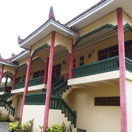 Pasir Putih Resort Bengkulu Esterno foto